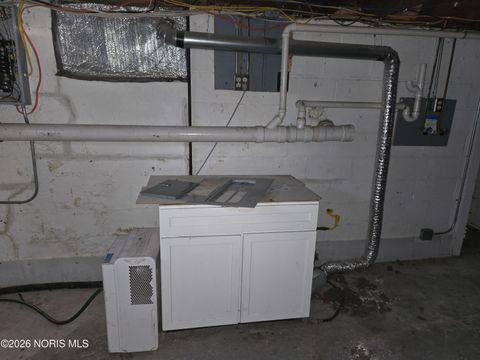 Tiny photo for 305 Mckinley Street, Delta, OH 43515 (MLS # 10002682)