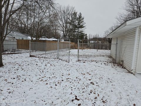 Tiny photo for 305 Mckinley Street, Delta, OH 43515 (MLS # 10002682)