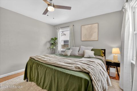 Tiny photo for 4347 S Detroit Avenue, Toledo, OH 43614 (MLS # 10003876)