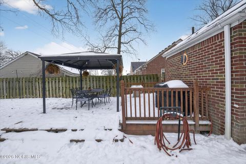 Tiny photo for 4347 S Detroit Avenue, Toledo, OH 43614 (MLS # 10003876)