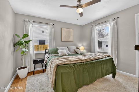 Tiny photo for 4347 S Detroit Avenue, Toledo, OH 43614 (MLS # 10003876)