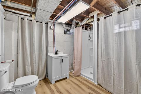 Tiny photo for 4347 S Detroit Avenue, Toledo, OH 43614 (MLS # 10003876)