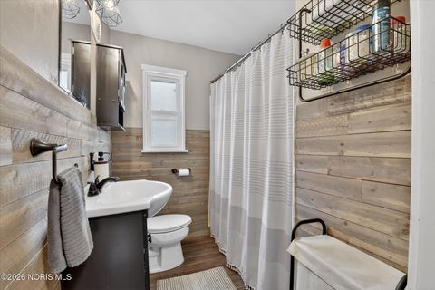 Tiny photo for 4347 S Detroit Avenue, Toledo, OH 43614 (MLS # 10003876)