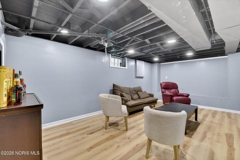 Tiny photo for 4347 S Detroit Avenue, Toledo, OH 43614 (MLS # 10003876)