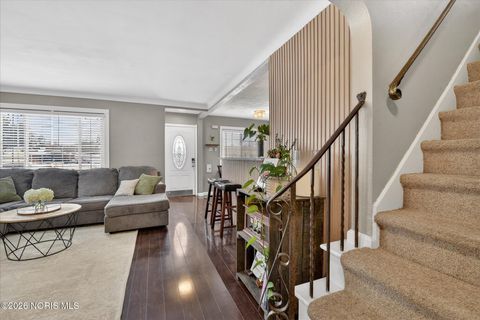 Tiny photo for 4347 S Detroit Avenue, Toledo, OH 43614 (MLS # 10003876)