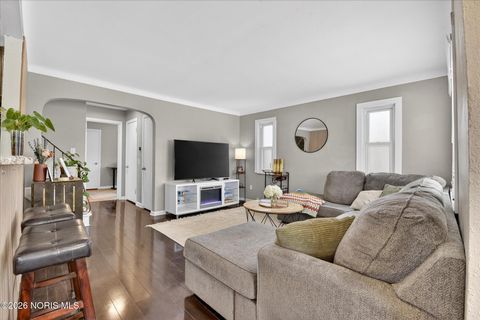 Tiny photo for 4347 S Detroit Avenue, Toledo, OH 43614 (MLS # 10003876)