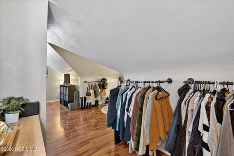 Tiny photo for 4347 S Detroit Avenue, Toledo, OH 43614 (MLS # 10003876)