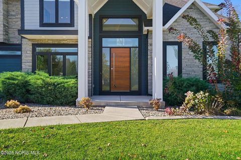 Tiny photo for 26077 Seminary Road, Perrysburg, OH 43551 (MLS # 10000502)