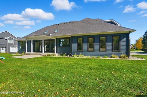 Tiny photo for 26077 Seminary Road, Perrysburg, OH 43551 (MLS # 10000502)