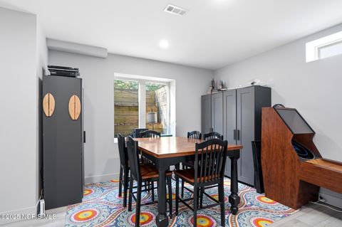 Tiny photo for 26077 Seminary Road, Perrysburg, OH 43551 (MLS # 10000502)