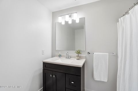 Tiny photo for 26077 Seminary Road, Perrysburg, OH 43551 (MLS # 10000502)