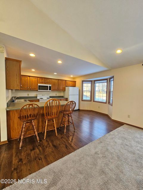 Tiny photo for 1030 Sheridan Avenue, Findlay, OH 45840 (MLS # 10003510)