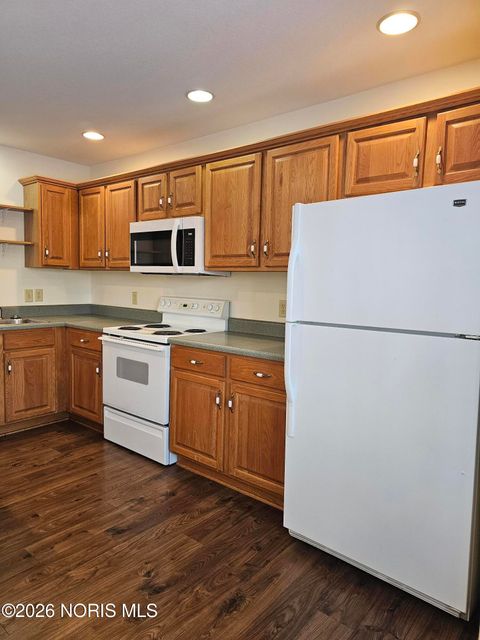 Tiny photo for 1030 Sheridan Avenue, Findlay, OH 45840 (MLS # 10003510)