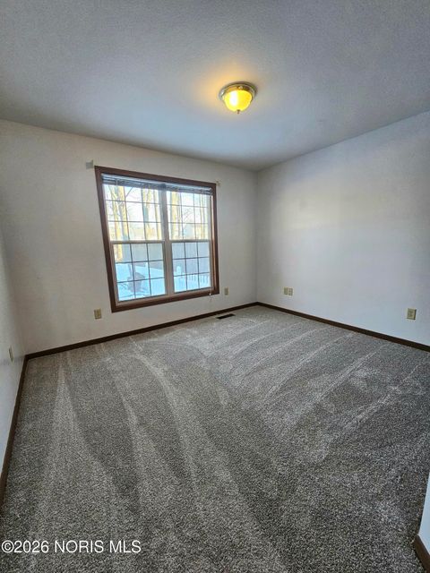 Tiny photo for 1030 Sheridan Avenue, Findlay, OH 45840 (MLS # 10003510)