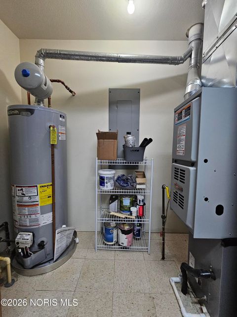 Tiny photo for 1030 Sheridan Avenue, Findlay, OH 45840 (MLS # 10003510)