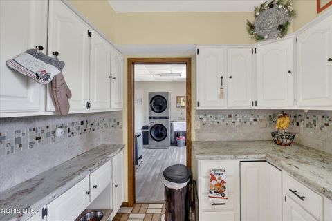 Tiny photo for 4500 Woodville Road, Northwood, OH 43619 (MLS # 10007530)