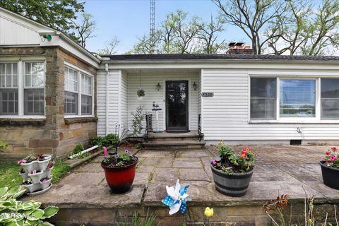 Tiny photo for 4500 Woodville Road, Northwood, OH 43619 (MLS # 10007530)