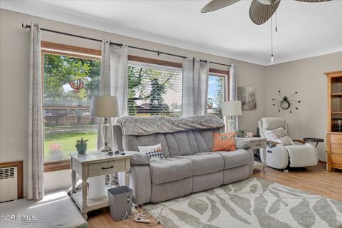 Tiny photo for 4500 Woodville Road, Northwood, OH 43619 (MLS # 10007530)