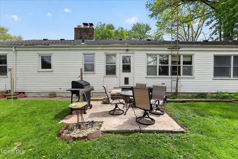 Tiny photo for 4500 Woodville Road, Northwood, OH 43619 (MLS # 10007530)