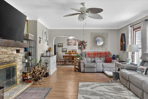 Tiny photo for 4500 Woodville Road, Northwood, OH 43619 (MLS # 10007530)
