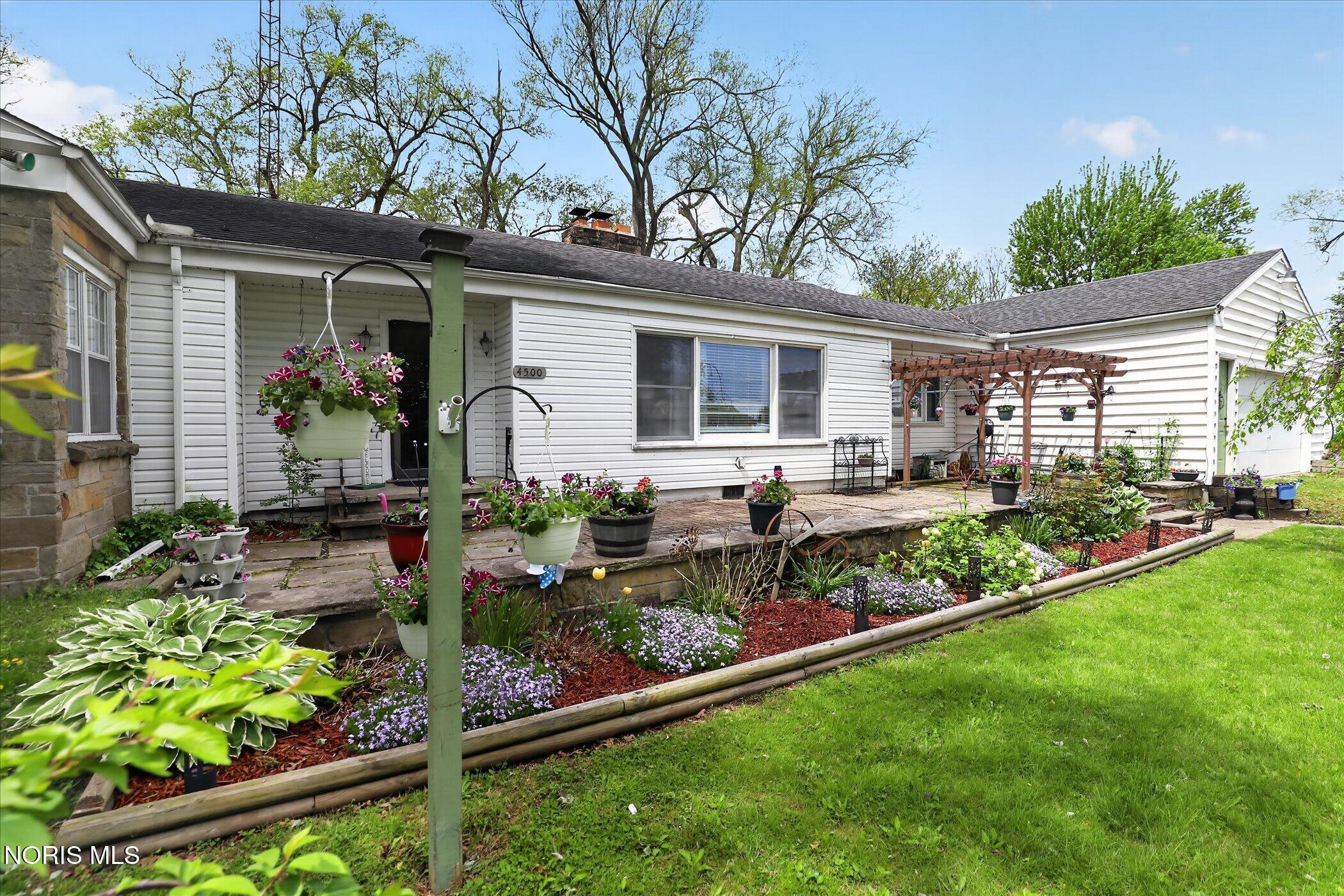 4500 Woodville Road