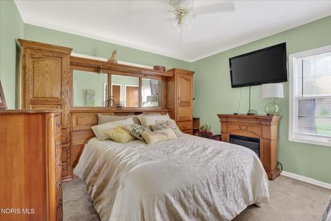 Tiny photo for 4500 Woodville Road, Northwood, OH 43619 (MLS # 10007530)