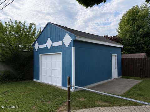 Tiny photo for 5831 316th Street, Toledo, OH 43611 (MLS # 10008570)