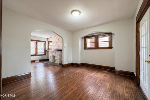 Tiny photo for 2526 Portsmouth Avenue, Toledo, OH 43613 (MLS # 10008638)