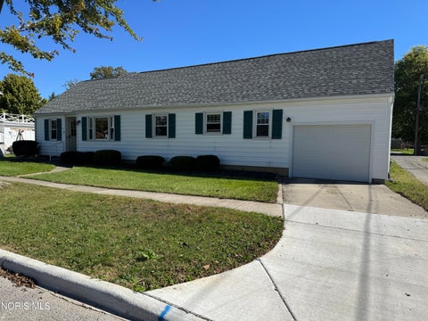 Tiny photo for 136 N Thomas Street, Ottawa, OH 45875 (MLS # 10014339)