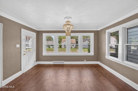 Tiny photo for 1731 Talbot Street, Toledo, OH 43613 (MLS # 10010969)