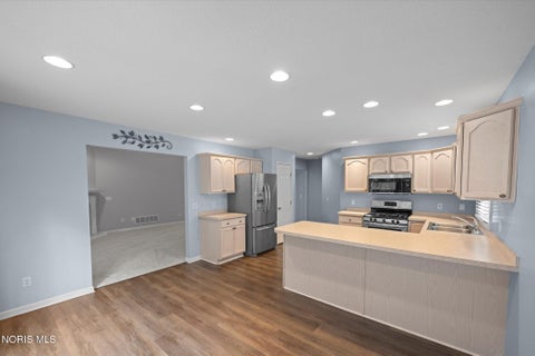 Tiny photo for 4337 S Watercrest Drive, Toledo, OH 43614 (MLS # 10012960)