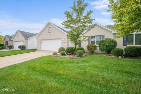 Tiny photo for 4337 S Watercrest Drive, Toledo, OH 43614 (MLS # 10012960)
