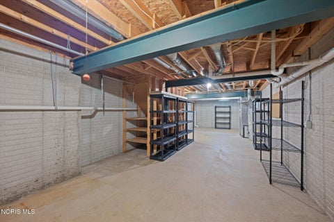 Tiny photo for 4337 S Watercrest Drive, Toledo, OH 43614 (MLS # 10012960)