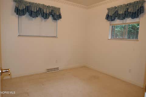 Tiny photo for 732 S Harefoote Street, Holland, OH 43528 (MLS # 10011362)