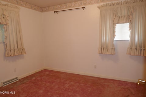 Tiny photo for 732 S Harefoote Street, Holland, OH 43528 (MLS # 10011362)