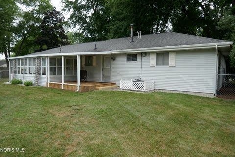 Tiny photo for 732 S Harefoote Street, Holland, OH 43528 (MLS # 10011362)