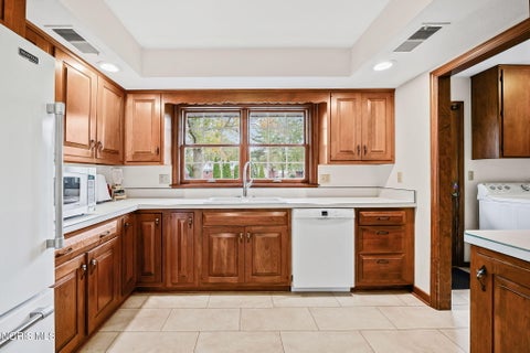 Tiny photo for 301 Church Hill Drive, Findlay, OH 45840 (MLS # 10014854)