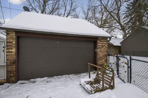 Tiny photo for 2644 Goddard Road, Toledo, OH 43606 (MLS # 10003740)