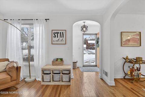 Tiny photo for 2644 Goddard Road, Toledo, OH 43606 (MLS # 10003740)