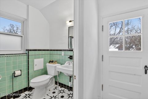 Tiny photo for 2644 Goddard Road, Toledo, OH 43606 (MLS # 10003740)