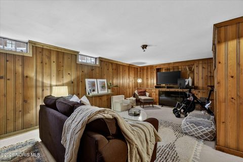 Tiny photo for 2644 Goddard Road, Toledo, OH 43606 (MLS # 10003740)