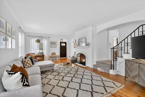 Tiny photo for 2644 Goddard Road, Toledo, OH 43606 (MLS # 10003740)