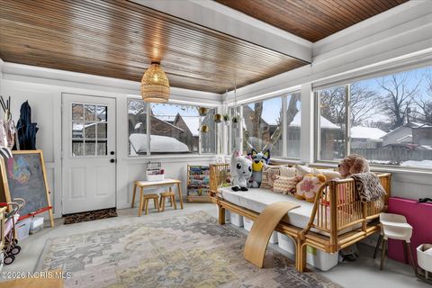 Tiny photo for 2644 Goddard Road, Toledo, OH 43606 (MLS # 10003740)