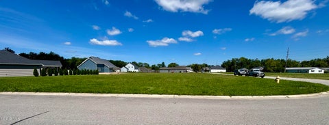 Tiny photo for Maumee Lane #32, Antwerp, OH 45813 (MLS # 10012401)