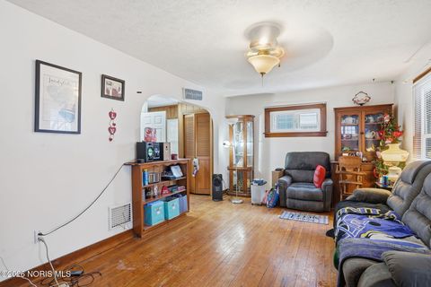 Tiny photo for 516 S Union Street, Fostoria, OH 44830 (MLS # 10002747)