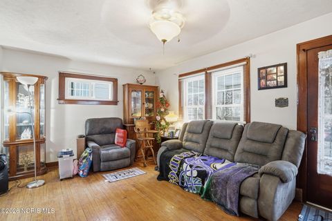 Tiny photo for 516 S Union Street, Fostoria, OH 44830 (MLS # 10002747)