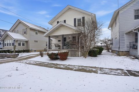 Tiny photo for 516 S Union Street, Fostoria, OH 44830 (MLS # 10002747)