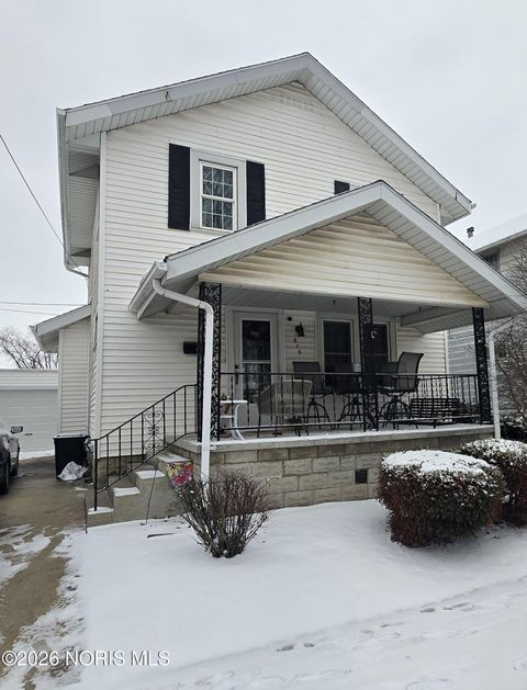 Photo of 516 S Union Street, Fostoria, OH 44830 (MLS # 10002747)