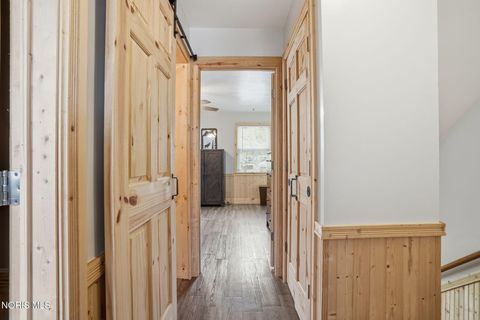 Tiny photo for 1724 Queenswood Drive #9, Findlay, OH 45840 (MLS # 10007621)