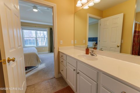 Tiny photo for 10979 S Lakes Drive, Perrysburg, OH 43551 (MLS # 10001615)